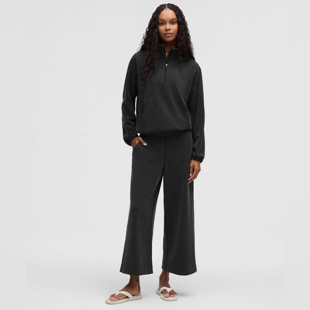 Lululemon Softstreme High-Rise Wide-Leg Cropped Pant in Black Size 12.